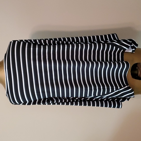 Top - Picture 3 of 6